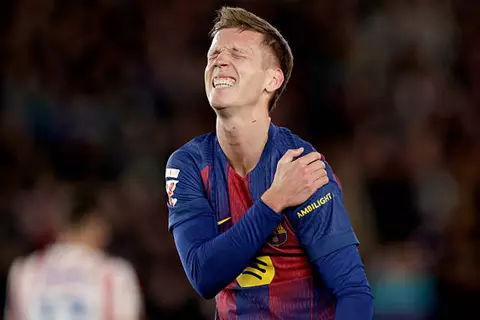 غياب لمدة شهر.. برشلونة يعلن إصابة داني أولمو بخلع في الكتف